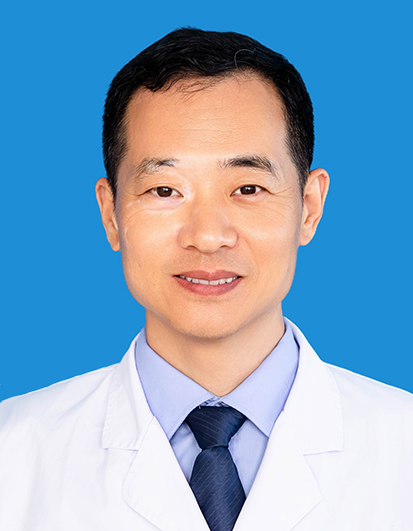 點擊照片，查看專家專長、出診時間